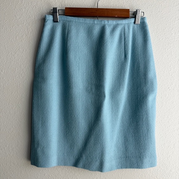 Neiman Marcus Wool Blend Light Blue Tweed Skirt Suit Luxury Blazer 8 Skirt 10 - Picture 5 of 16